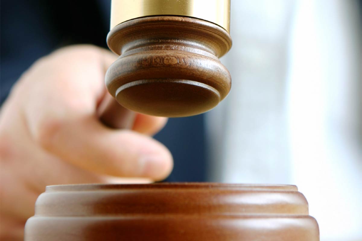 Nosso escritório tem expertise no acompanhamento e realização da audiência de custódia, orientando e defendendo com excelência, para assegurar os direitos do acusado e a devida aplicação da lei.